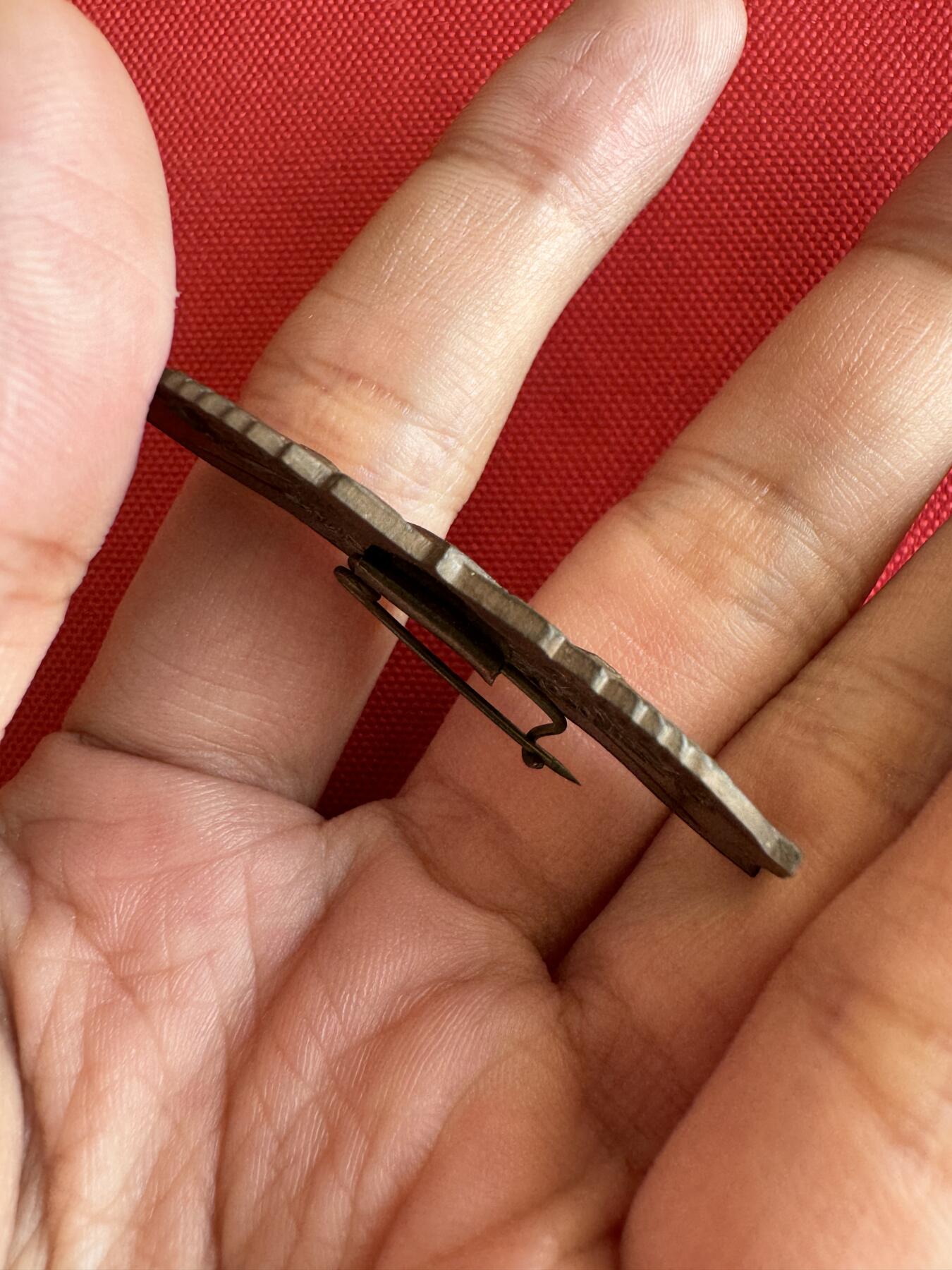 五哥徽章群   18号周三晚上八点4群联拍 铜章