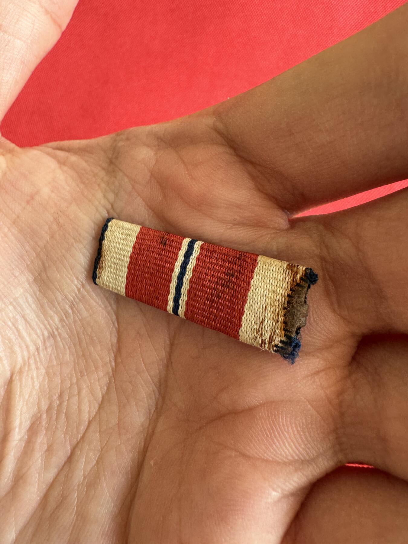 五哥徽章群   18号周三晚上八点4群联拍 略章