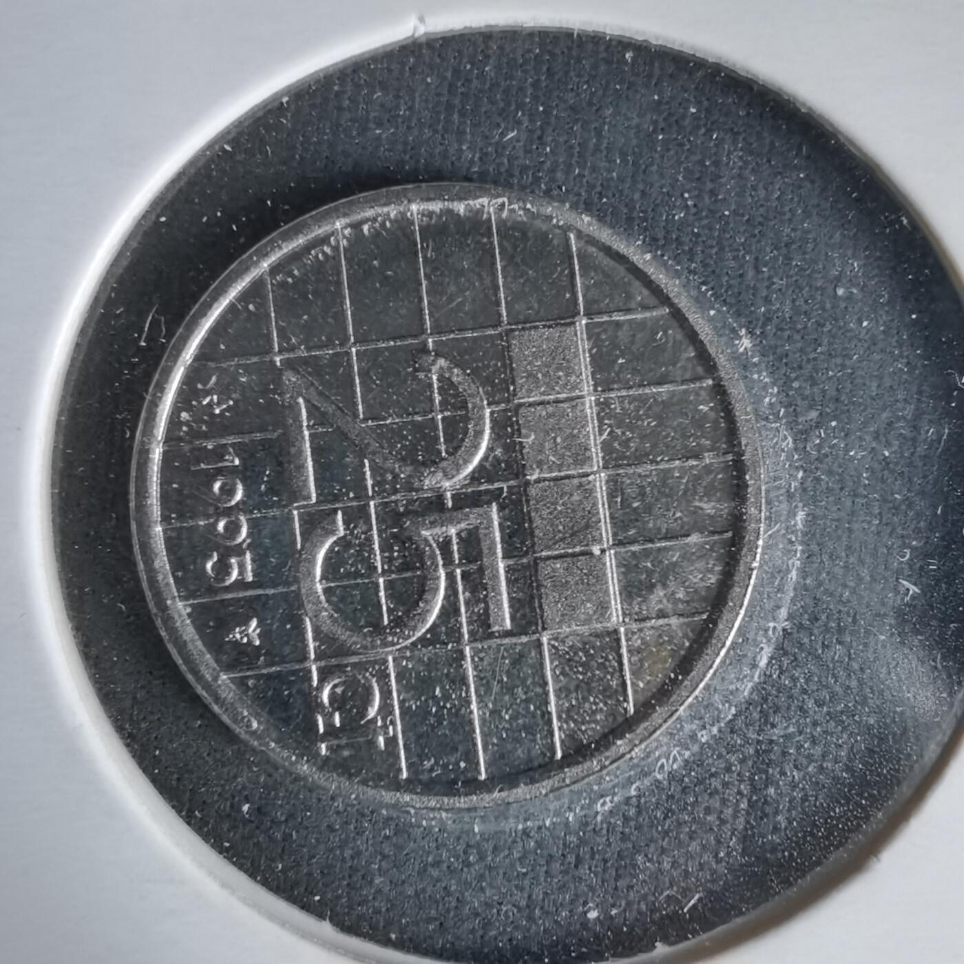 沼泽如烟--第1021场 荷兰1995年25分