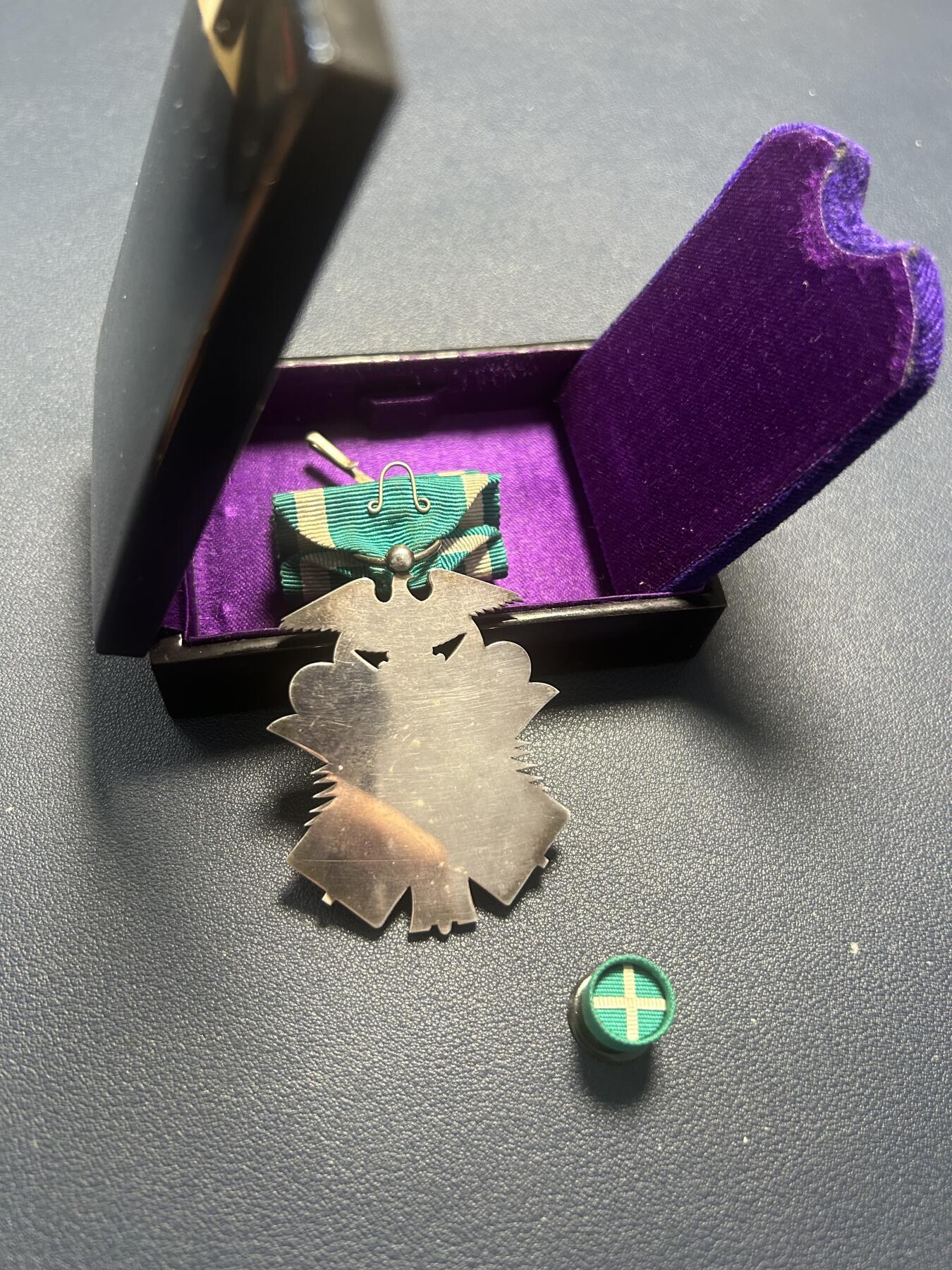 功七级金鵄勋章，7鸟好品盒略齐全