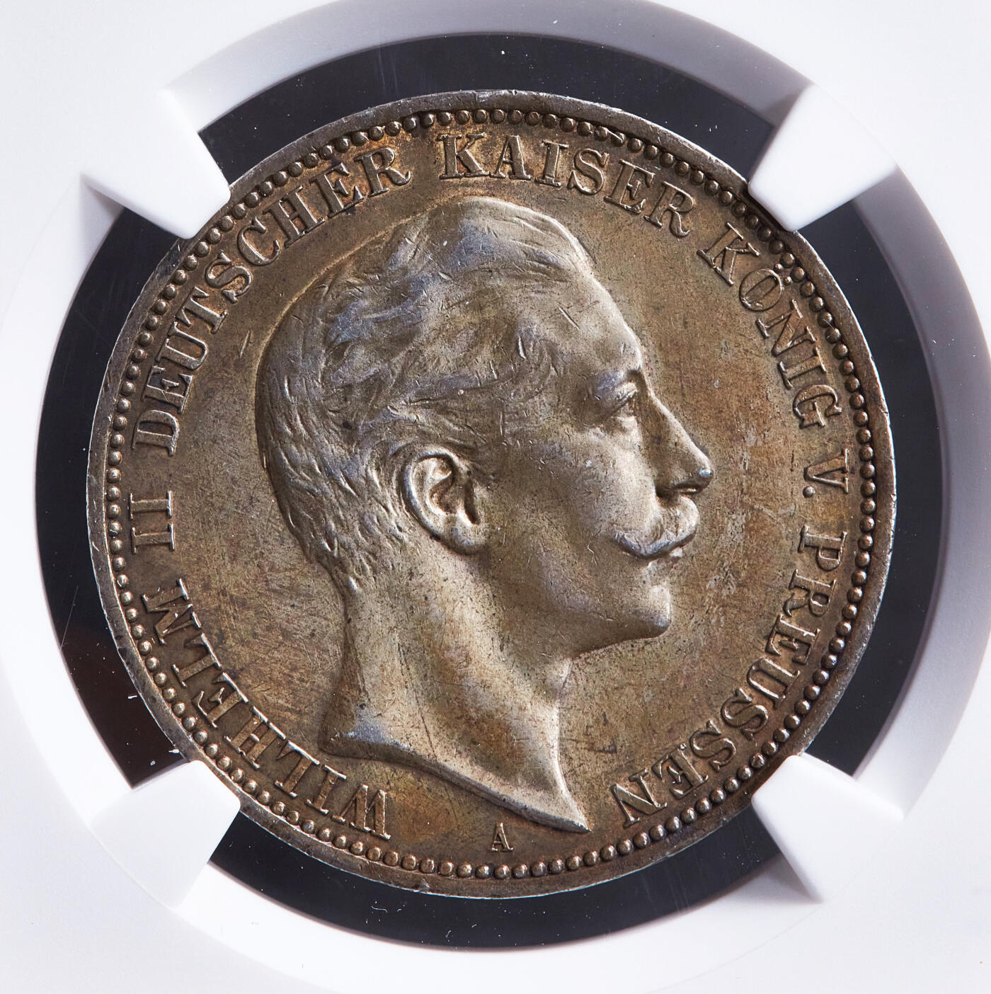 【俄甄集藏】2026年(049)03-18星期三 晚 19:30 全场包邮 德国普鲁士1909年A版威廉二世3马克银币，NGC AUD，黄油金彩原味老包浆，原光品相，疑似错杀，味道一流