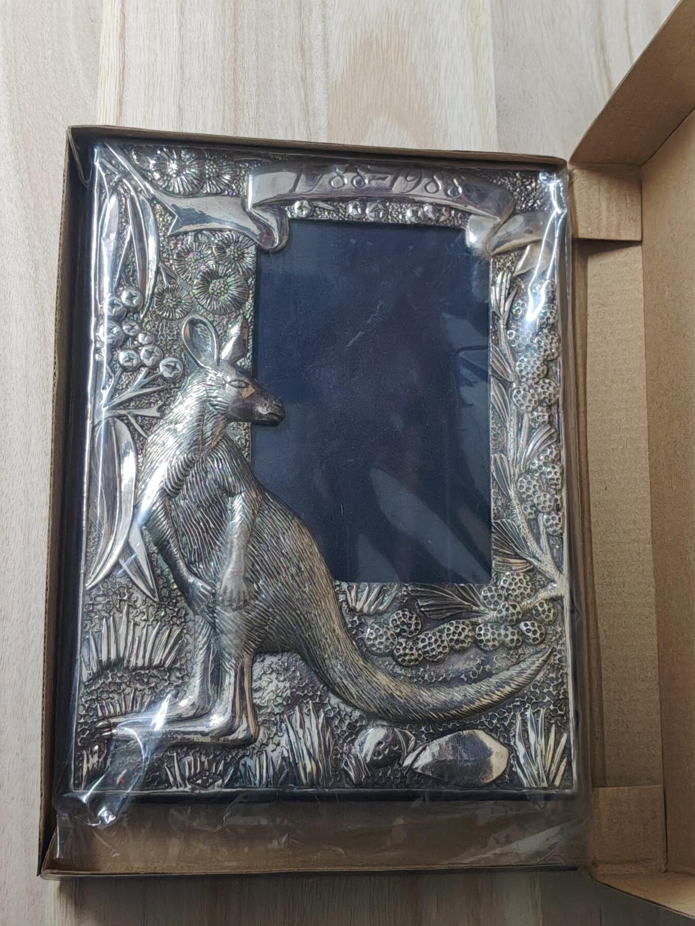 苏联章银币欧洲银章银器 原盒澳大利亚200周年纪念银像框