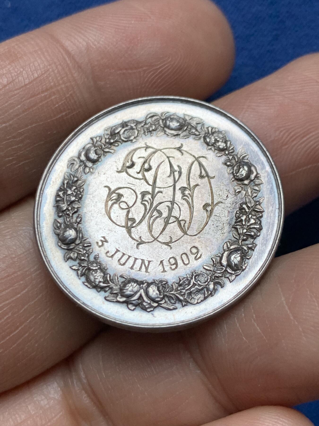 《竞宝斋》第471场 周日，周一，周二 3场连拍 （全场包邮）欢迎送拍