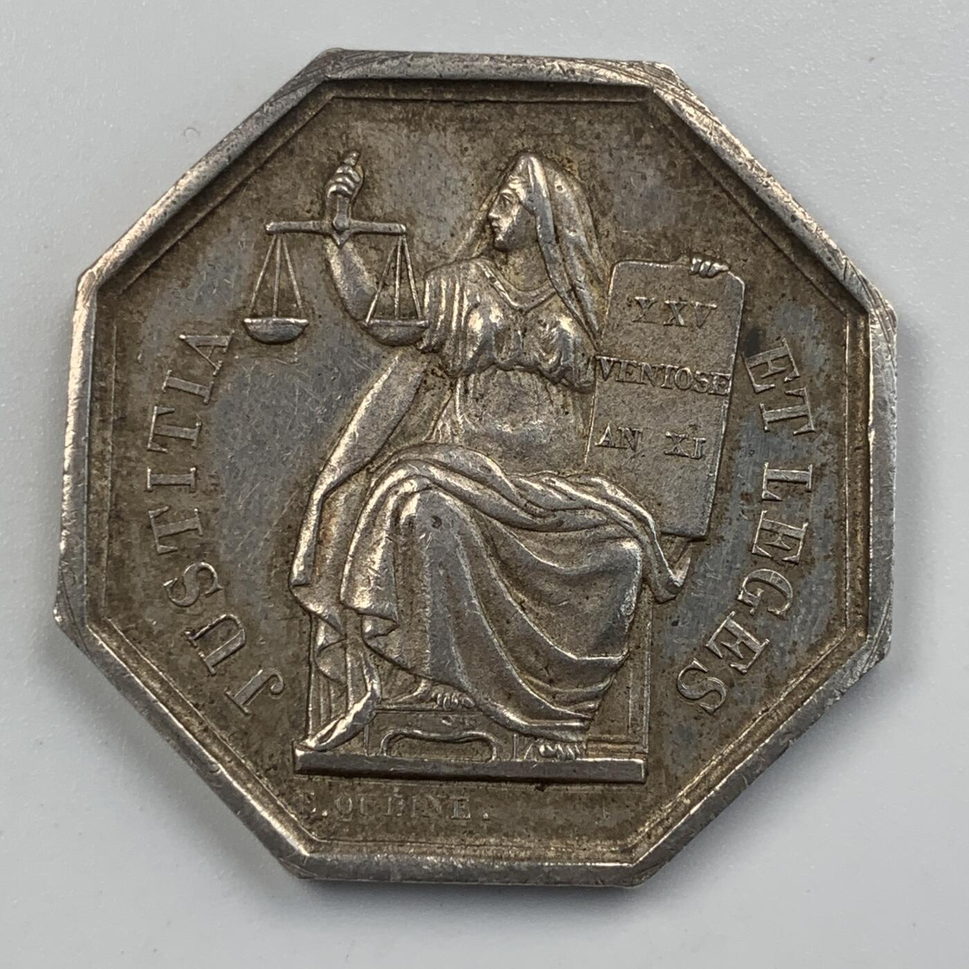 掌中浮雕-藏着的欧洲第055场 法国图尔公证人八角银章，31mm，13.2g