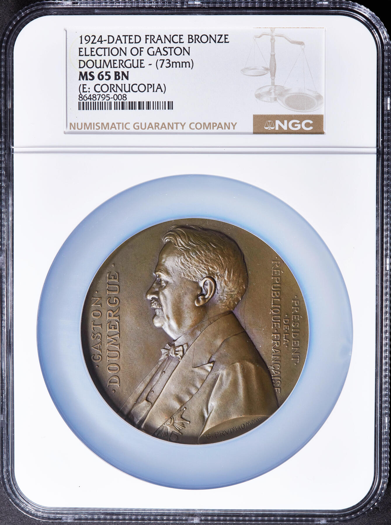 【俄甄集藏】2026年(049)03-18星期三 晚 19:30 全场包邮 法国1924年纪念加斯东·杜梅格当选总统大铜章，NGC MS65，直径73mm，高浮雕，顶级状态，章牌大师乔治·普吕多姆作品，丰饶角铭