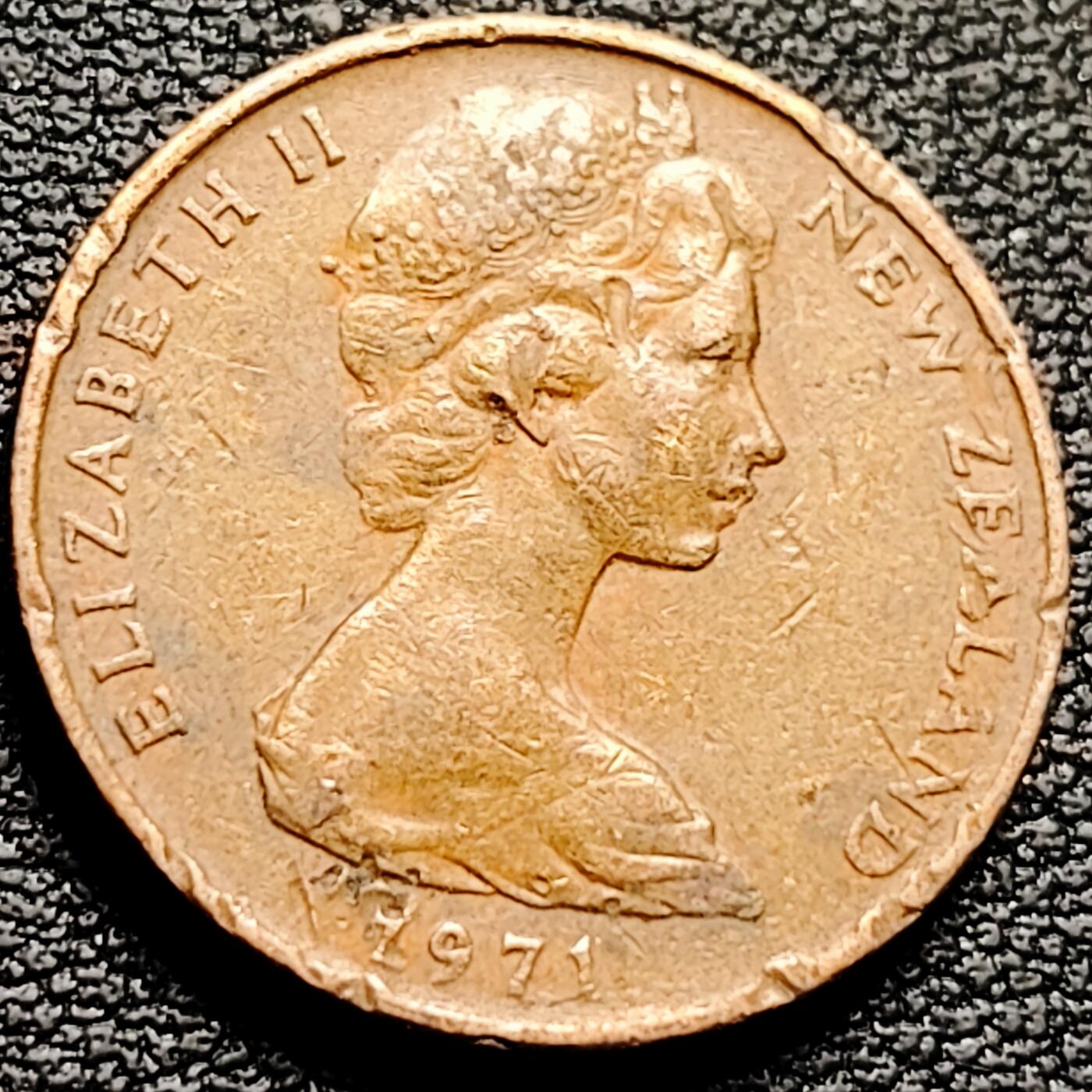 泉币菌-第211场-拍品多 请提前出价 。