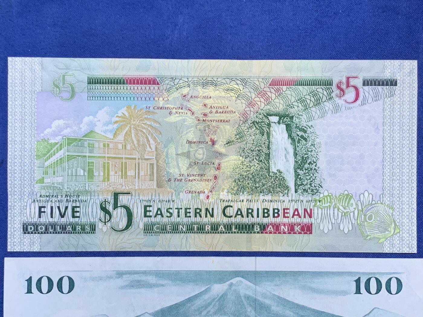 《竞宝斋》第471场 周日，周一，周二 3场连拍 （全场包邮）欢迎送拍 三张一组 英属东加勒比、库克群岛、冰岛纸币