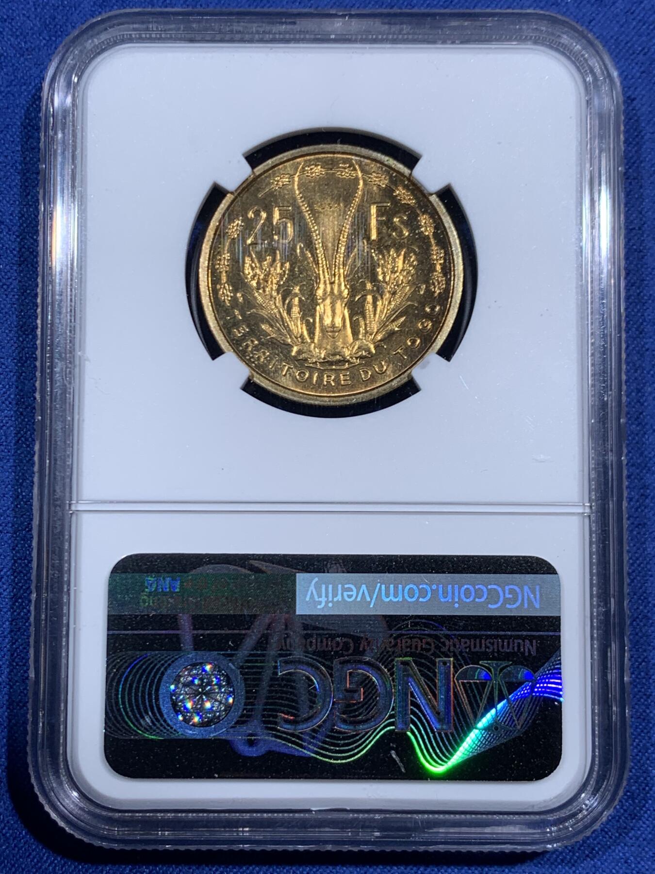 《竞宝斋》第471场 周日，周一，周二 3场连拍 （全场包邮）欢迎送拍 3枚一组 NGC MS63-64 法属多哥 1956年 5/10/25法郎 ESSAI样币 3枚一组确实不易 10法郎N标签面值错误 可自行联系N免费更换