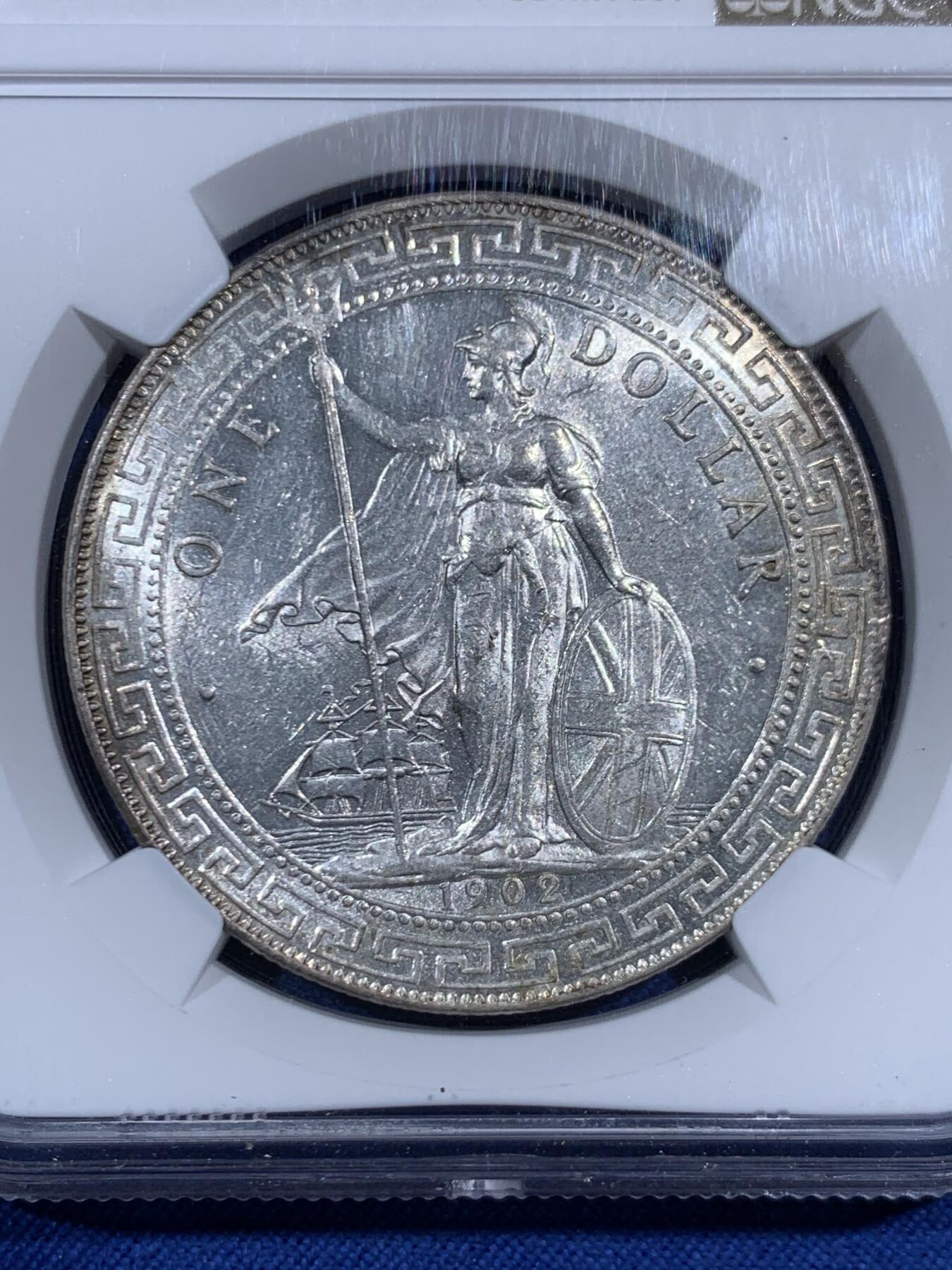 《竞宝斋》第471场 周日，周一，周二 3场连拍 （全场包邮）欢迎送拍 NGC MS61 英国 1902年B版 站人壹圆银币 少见年份 底板极好 感觉低评了