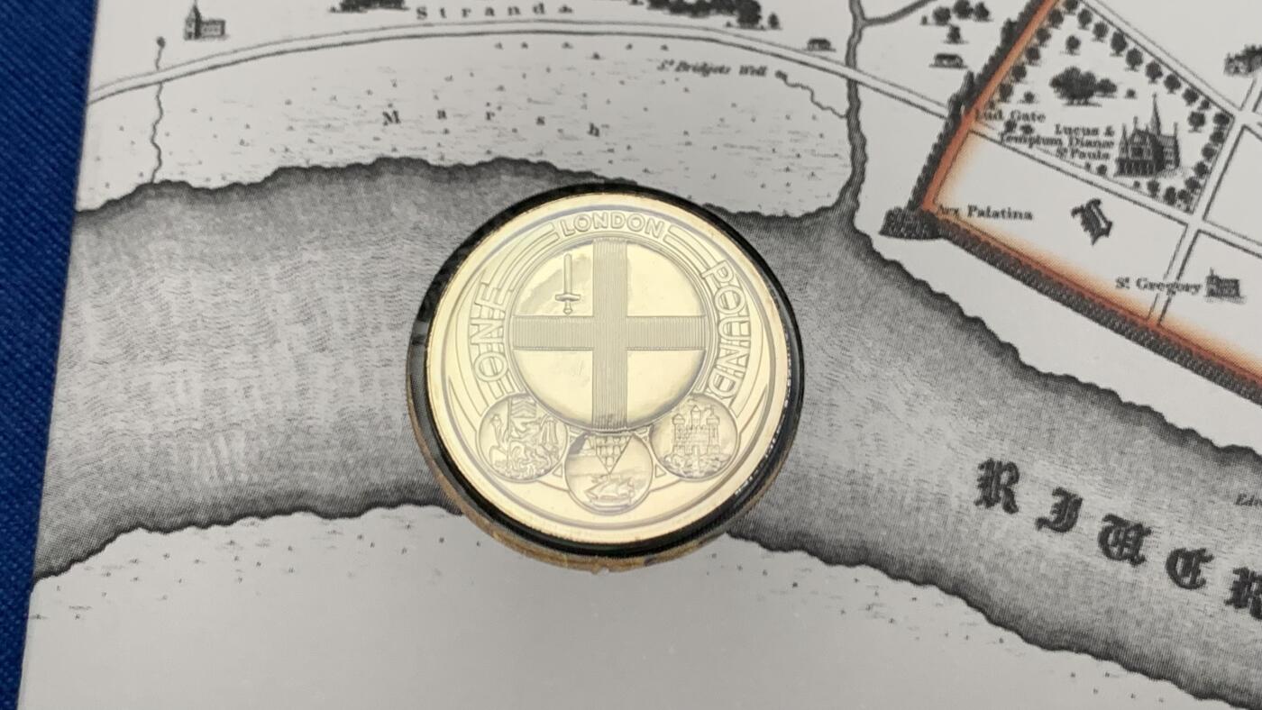 《竞宝斋》第471场 周日，周一，周二 3场连拍 （全场包邮）欢迎送拍 四枚一组 2010-2012年英国1英镑邮币封首日封 城市系列