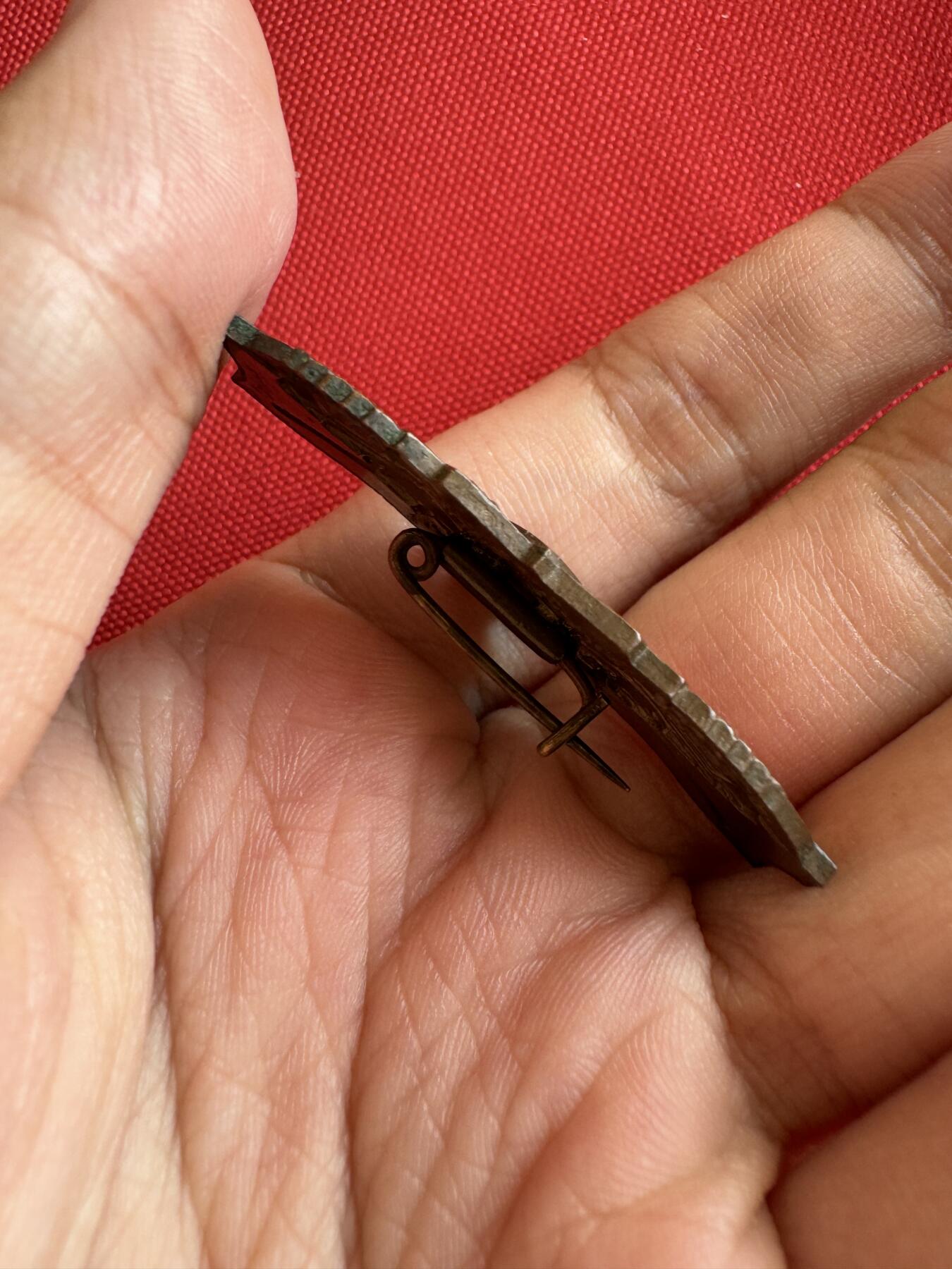 五哥徽章群   18号周三晚上八点4群联拍 铜章