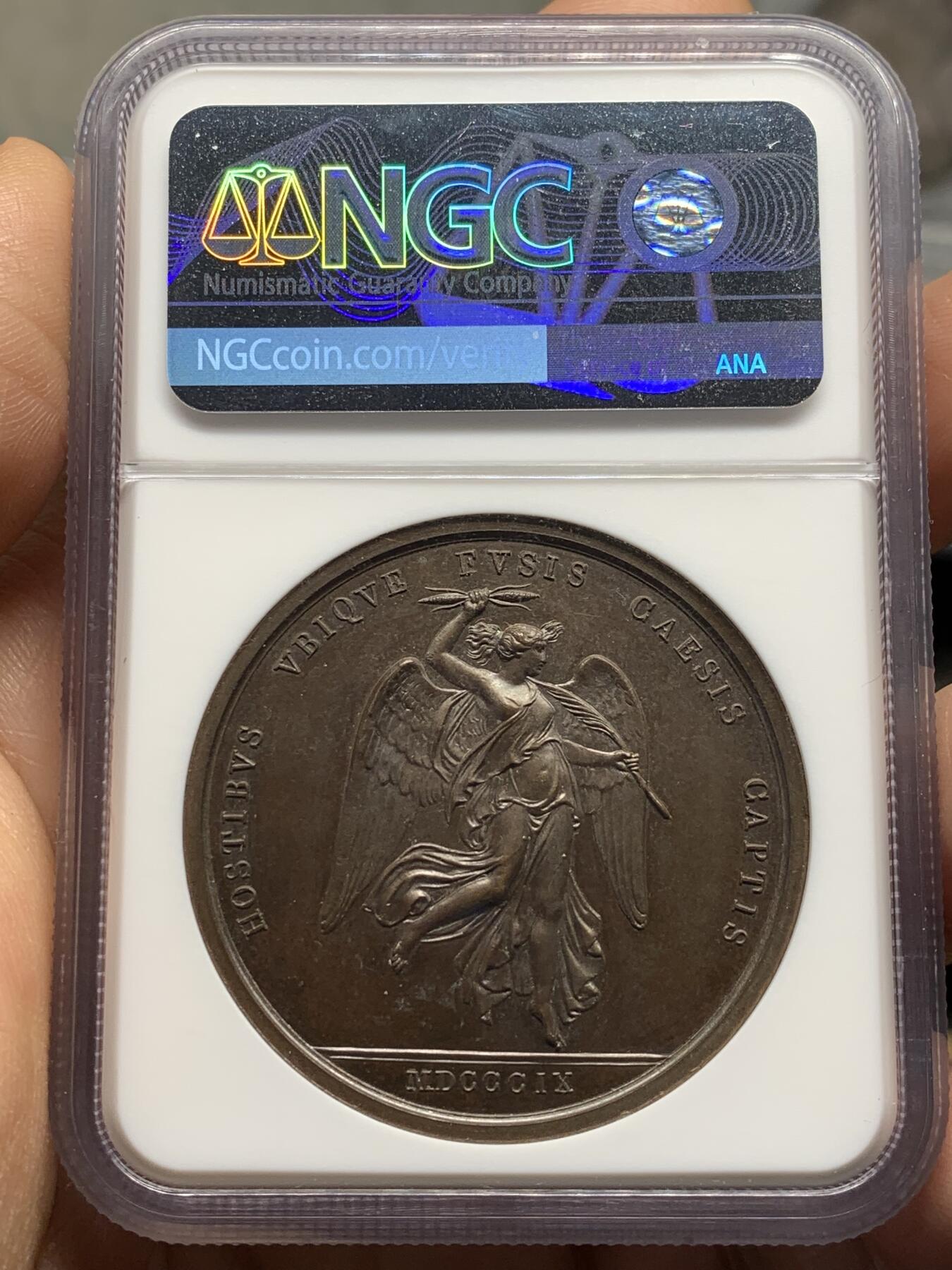 《竞宝斋》第471场 周日，周一，周二 3场连拍 （全场包邮）欢迎送拍 NGC MS63BN 法国1809年拿破仑一世瓦格拉姆战役纪念铜章 正面拿皇头像 稀缺 加厚盒