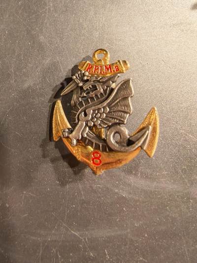 老王徽章第187期 - 法国海军陆战队第8步兵团证章