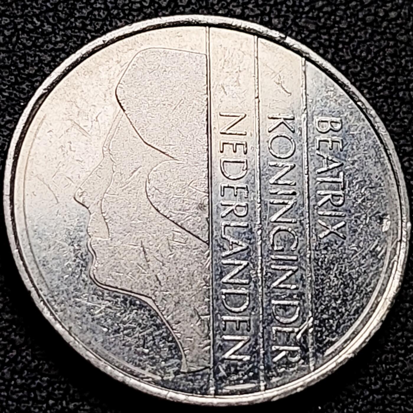 泉币菌-第211场-拍品多 请提前出价 。