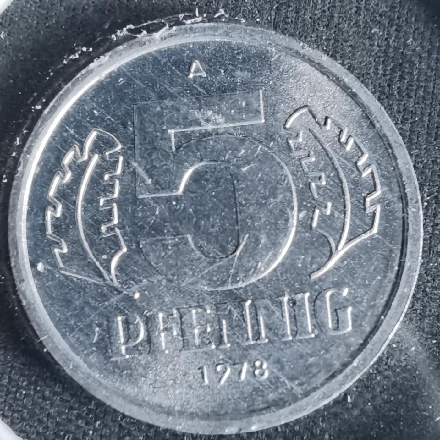 沼泽如烟--第1021场 东德1978年5芬尼