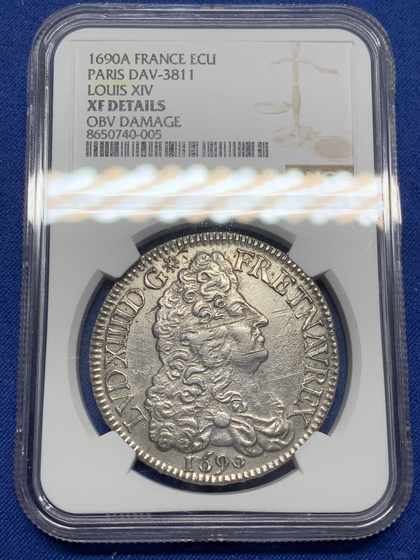 《竞宝斋》第471场 周日，周一，周二 3场连拍 （全场包邮）欢迎送拍 NGC XFD 法国1690年路易十四埃居大银币