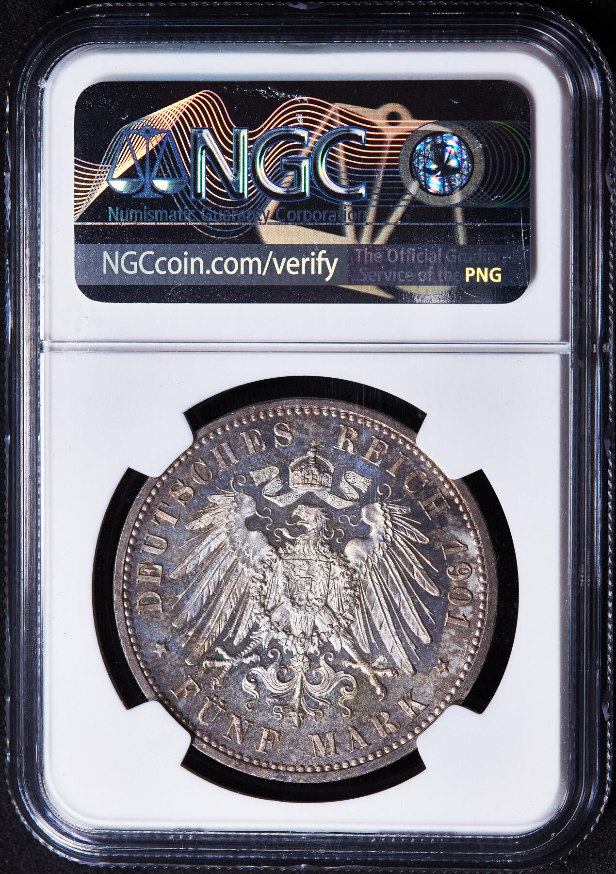 【俄甄集藏】2026年(049)03-18星期三 晚 19:30 全场包邮 德国普鲁士1901年建国200周年A版5马克纪念大银币，NGC MS65PL，底板凝霜感强烈，原味包浆，转光品相