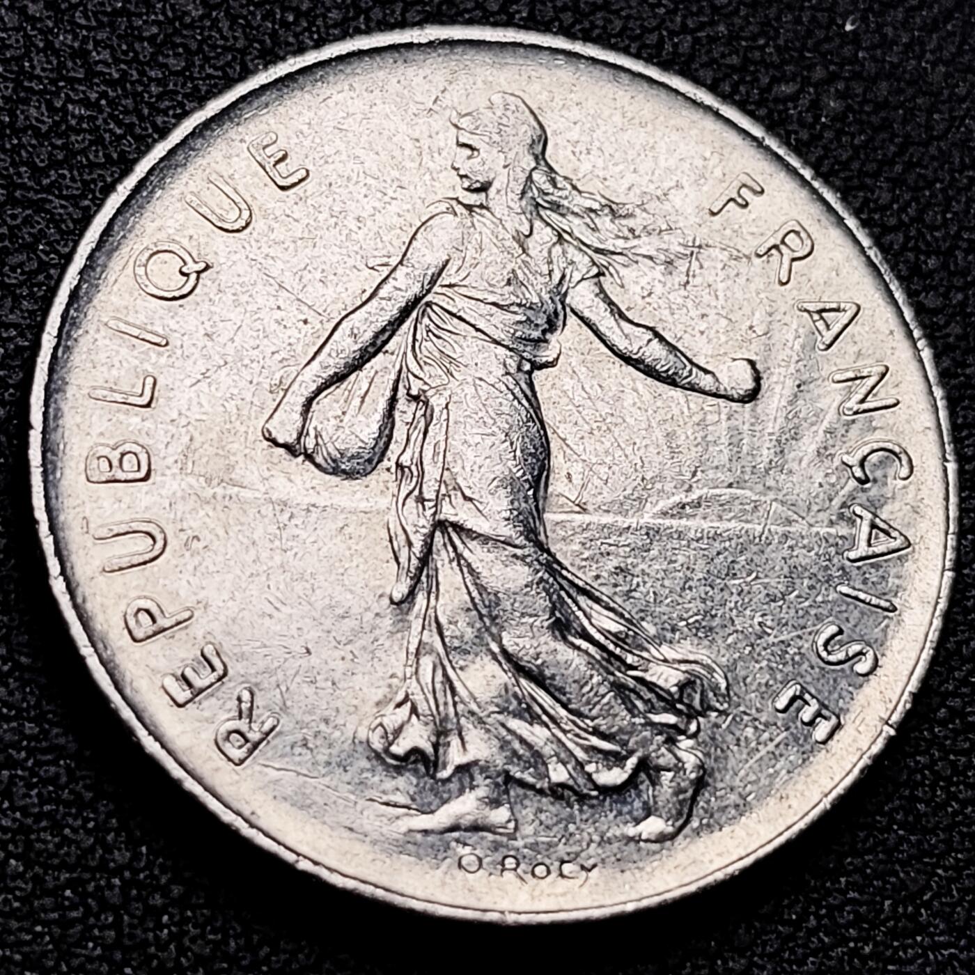 泉币菌-第211场-拍品多 请提前出价 。