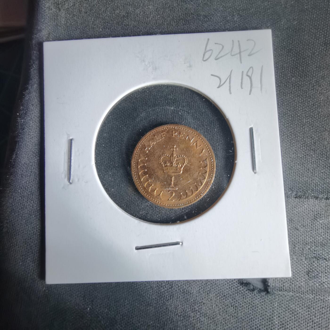 沼泽如烟--第1021场 英国1983年半便士