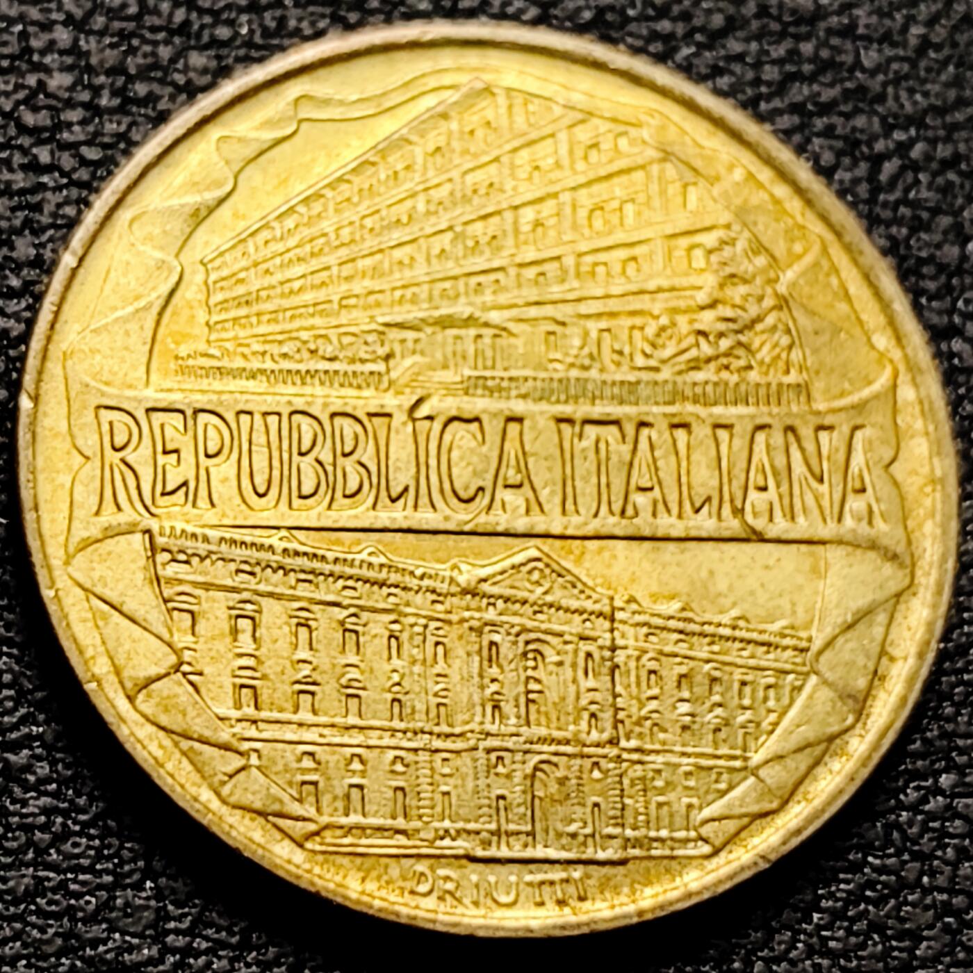 泉币菌-第212场-拍品多 请提前出价（工作最近较忙 发货不及时，望理解） 。