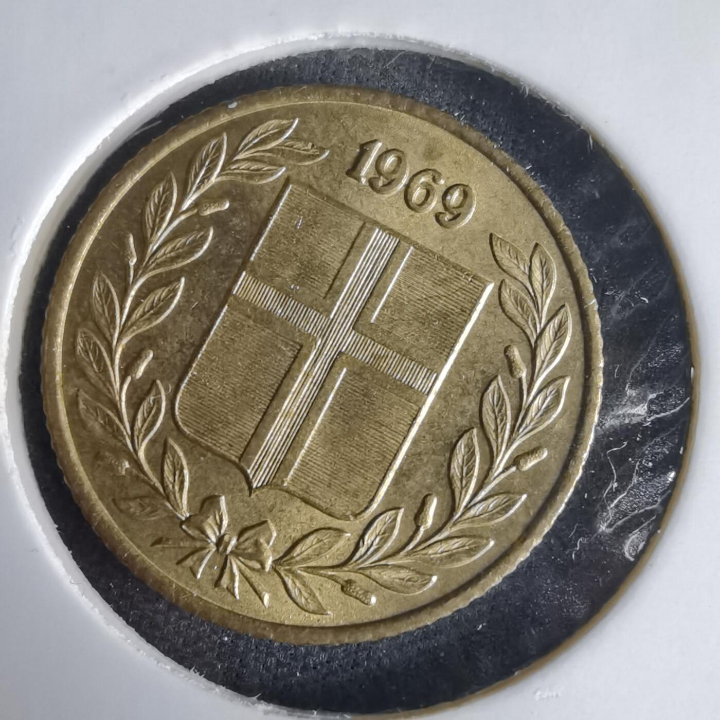 沼泽如烟--第1025场 冰岛1969年50奥拉