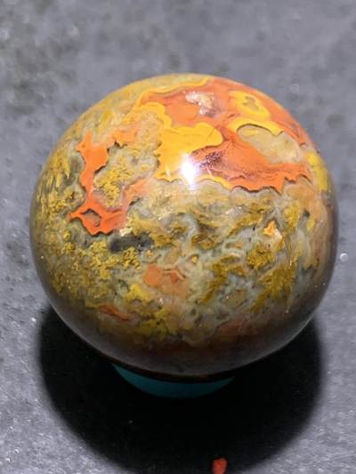 精美草花纹黑冰飘战国红玛瑙随形圆珠一颗！ - 精美草花纹黑冰飘战国红玛瑙随形圆珠一颗！