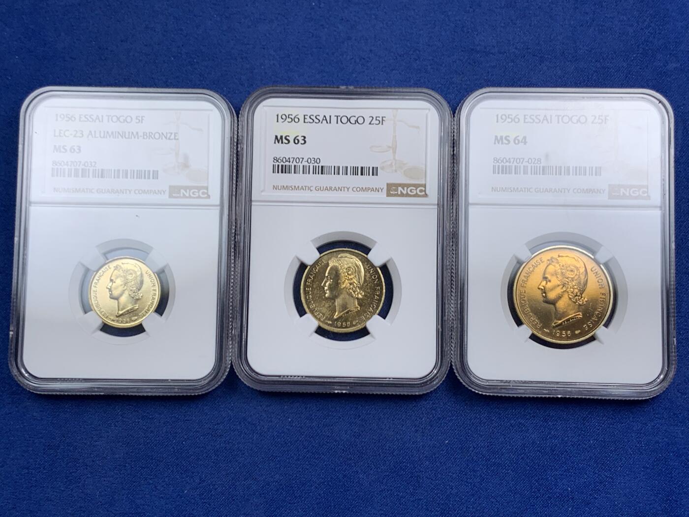 《竞宝斋》第471场 周日，周一，周二 3场连拍 （全场包邮）欢迎送拍 3枚一组 NGC MS63-64 法属多哥 1956年 5/10/25法郎 ESSAI样币 3枚一组确实不易 10法郎N标签面值错误 可自行联系N免费更换