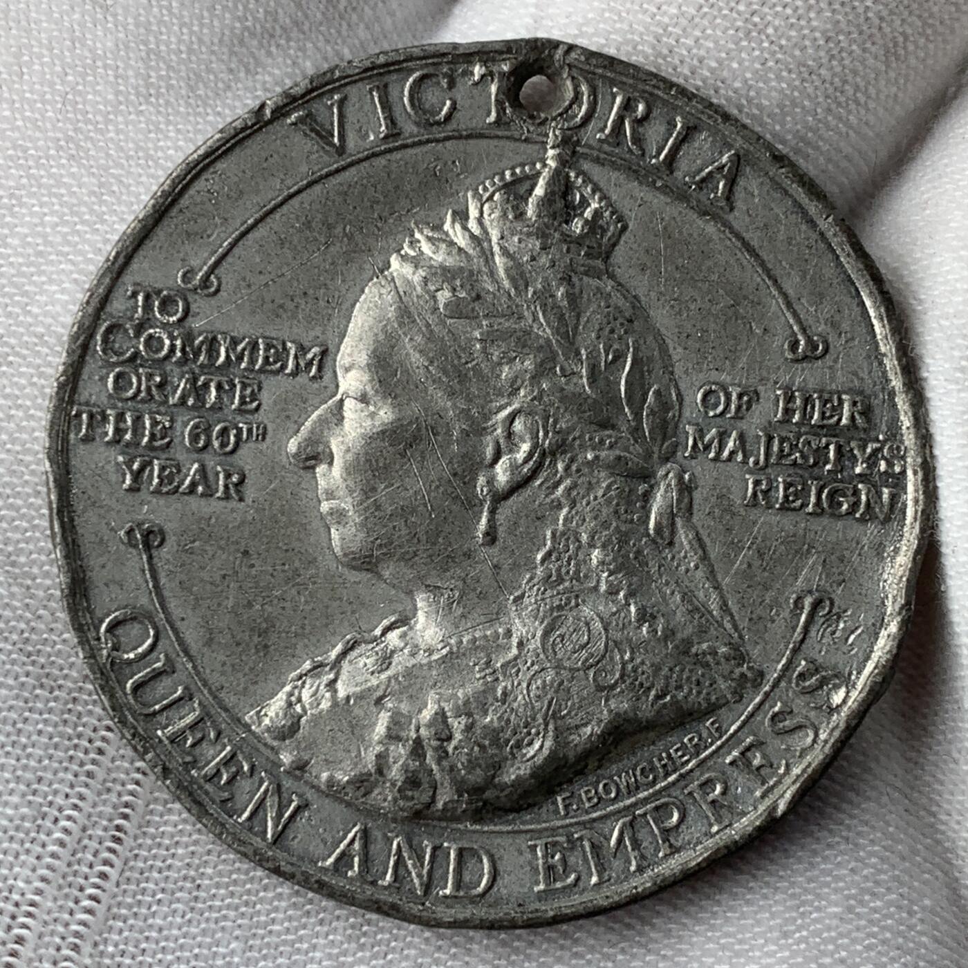 掌中浮雕-藏着的欧洲第055场