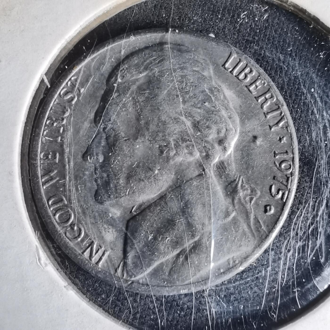 沼泽如烟--第1025场 美国1975年五分