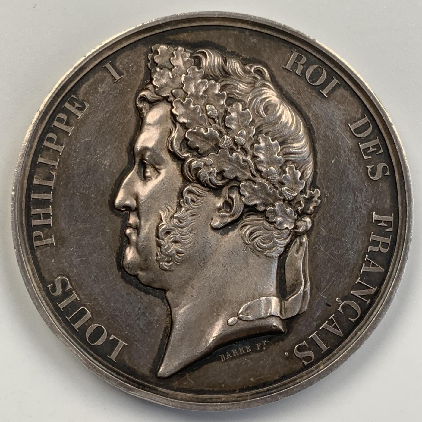 掌中浮雕-藏着的欧洲第055场 1831年法国塞纳商业法庭高级法官任职纪念银章，51.3mm，63.4g