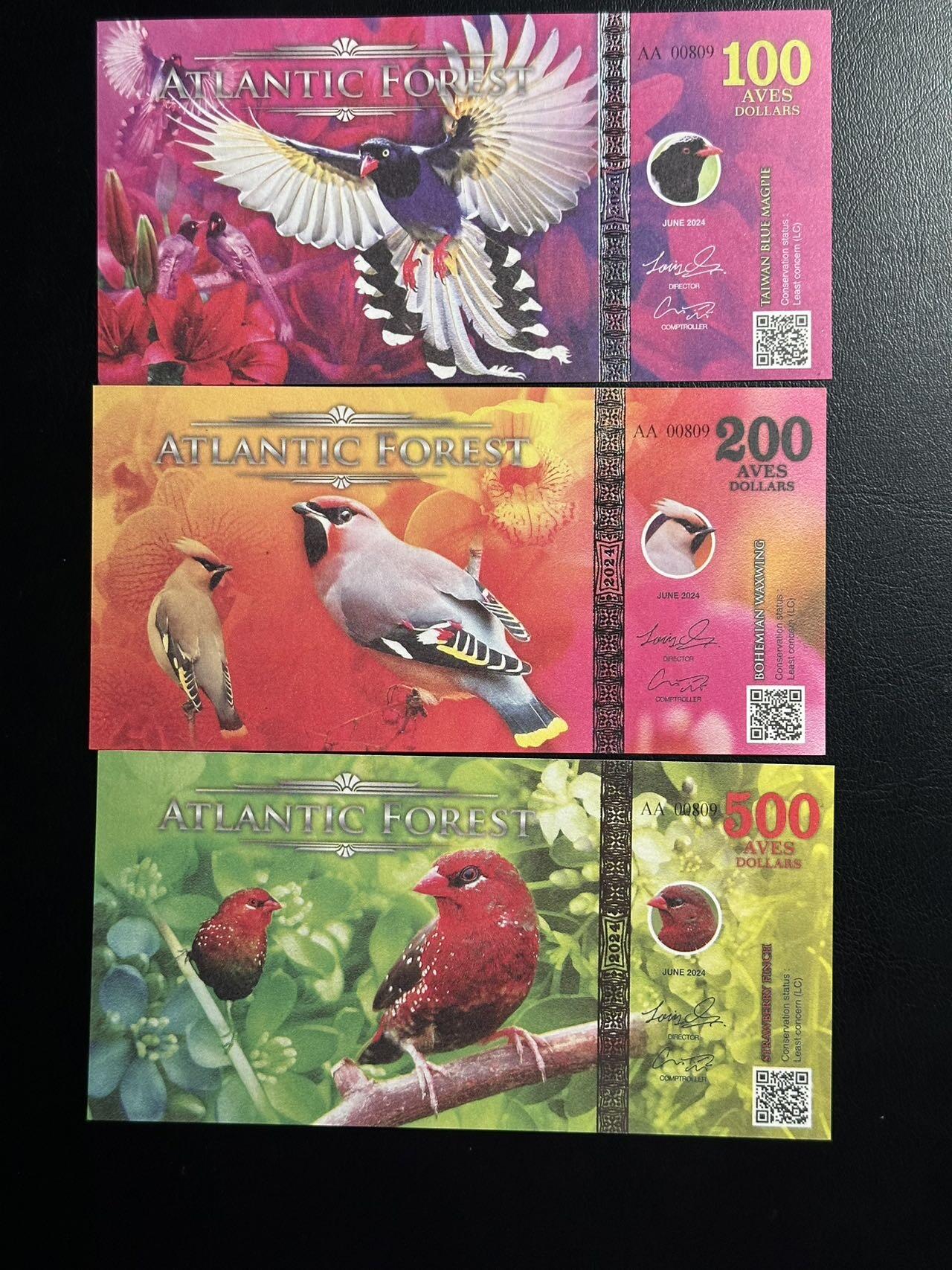 丙午马年三月第三场 。本期更新了伊朗全同 大西洋热带雨林 100 200 500 面值 3张同号鸟类商业钞