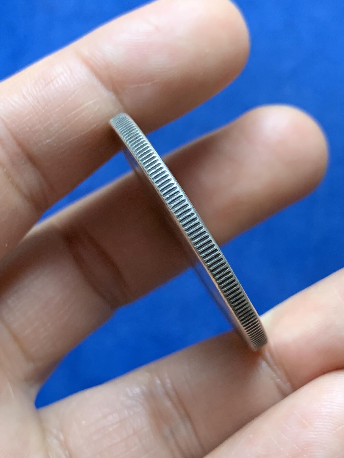 《竞宝斋》第471场 周日，周一，周二 3场连拍 （全场包邮）欢迎送拍 美国1922年和平鸽银币