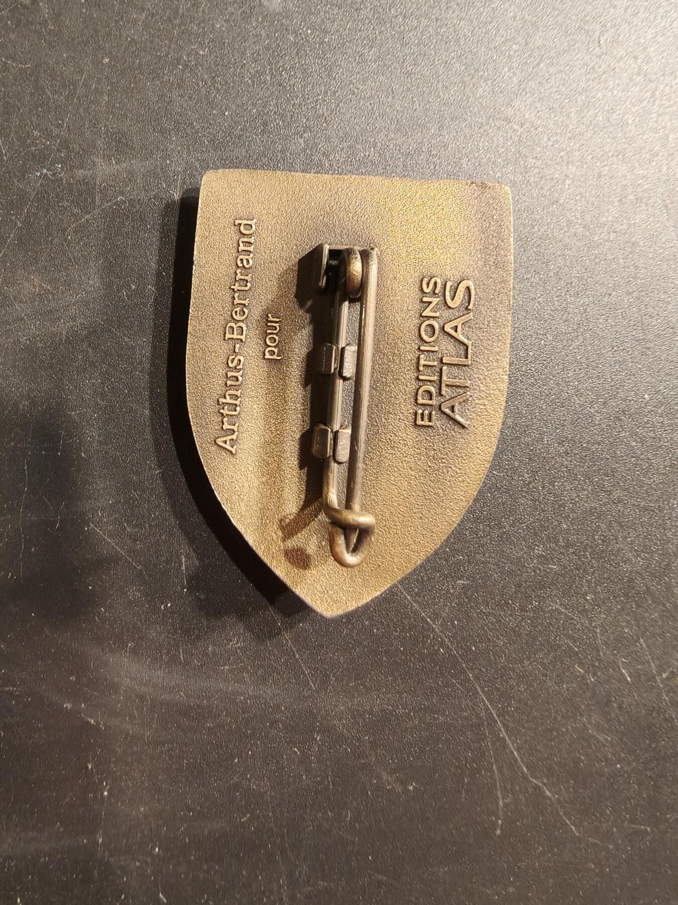 老王徽章第187期 法国布列塔尼国家军事学院证章