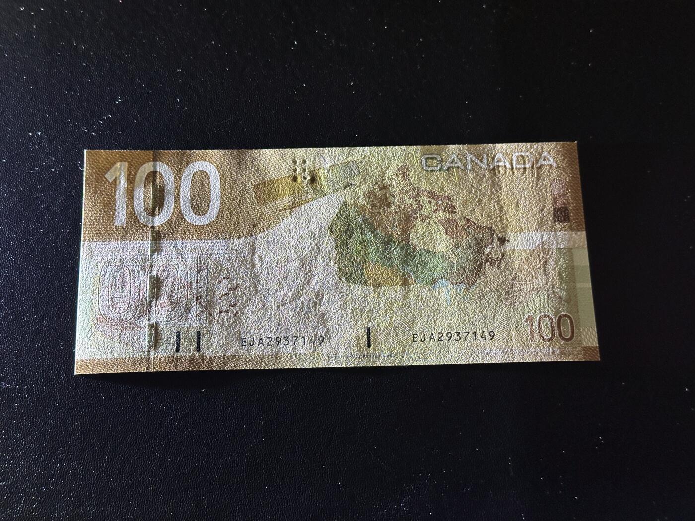 《外钞收藏家》第六百一十八期（精品场）（长期征集拍品、欢迎藏友们联系合作） 加拿大2003年首发年份之旅系列100元（绝品，加拿大遥感地形图）	绝品