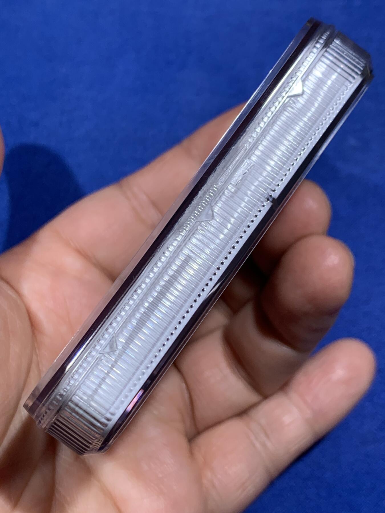 《竞宝斋》第471场 周日，周一，周二 3场连拍 （全场包邮）欢迎送拍 NGC PF69UC 英国2024年伟大的雕刻师系列-圣乔治屠龙纪念银币，2盎司，999银，面值5英镑。正面为著名雕刻大师皮斯特鲁奇设计的经典造型“圣乔治屠龙”，重量62.42克，直径40毫米，发行量近3060枚，加厚评级盒，手感极佳，附送平凡人保护壳！