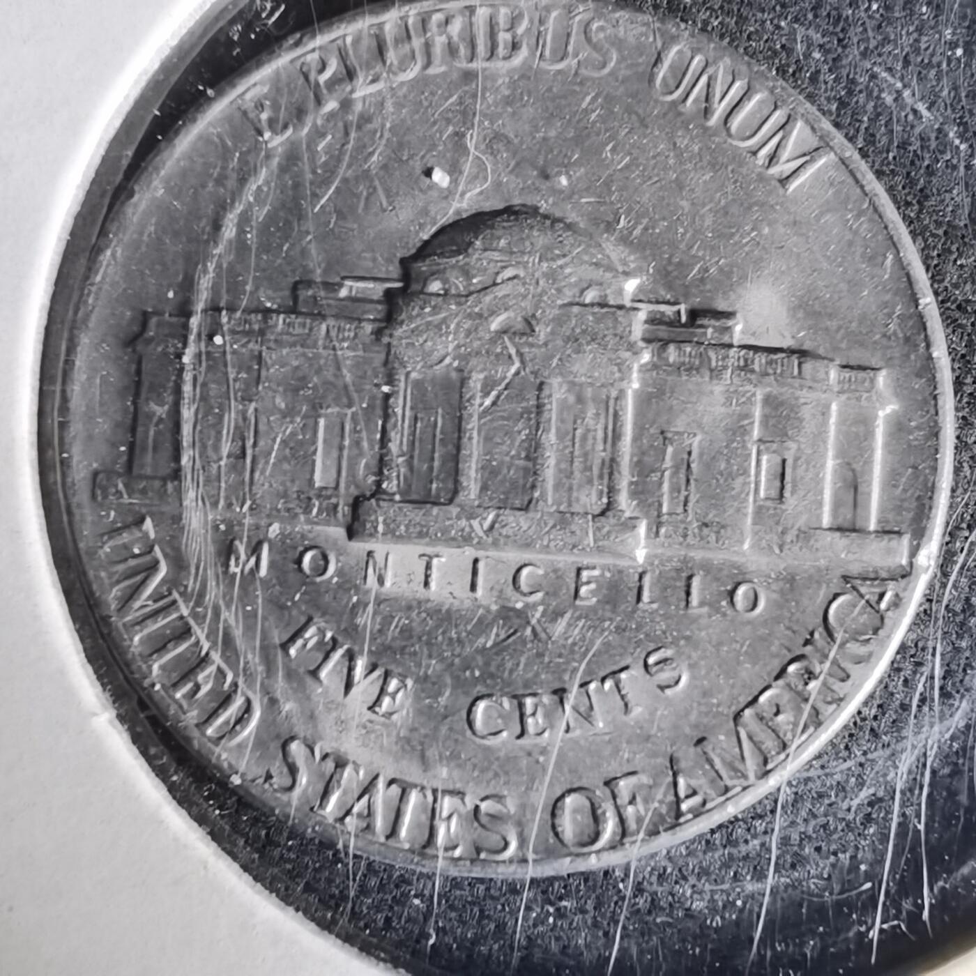 沼泽如烟--第1025场 美国1975年五分