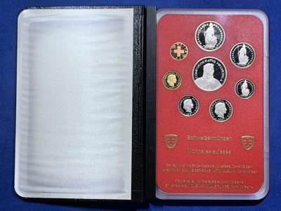 《竞宝斋》第471场 周日，周一，周二 3场连拍 （全场包邮）欢迎送拍 - 瑞士1987年精制套币 册装