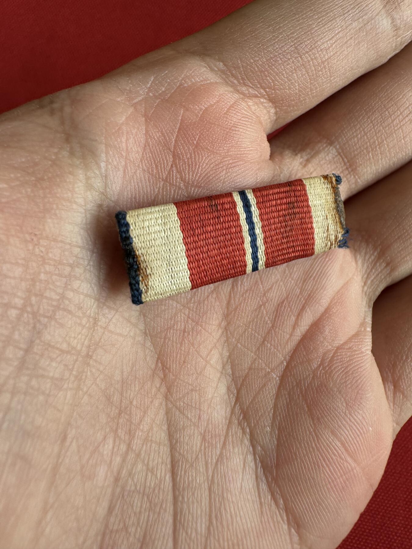 五哥徽章群   18号周三晚上八点4群联拍 略章