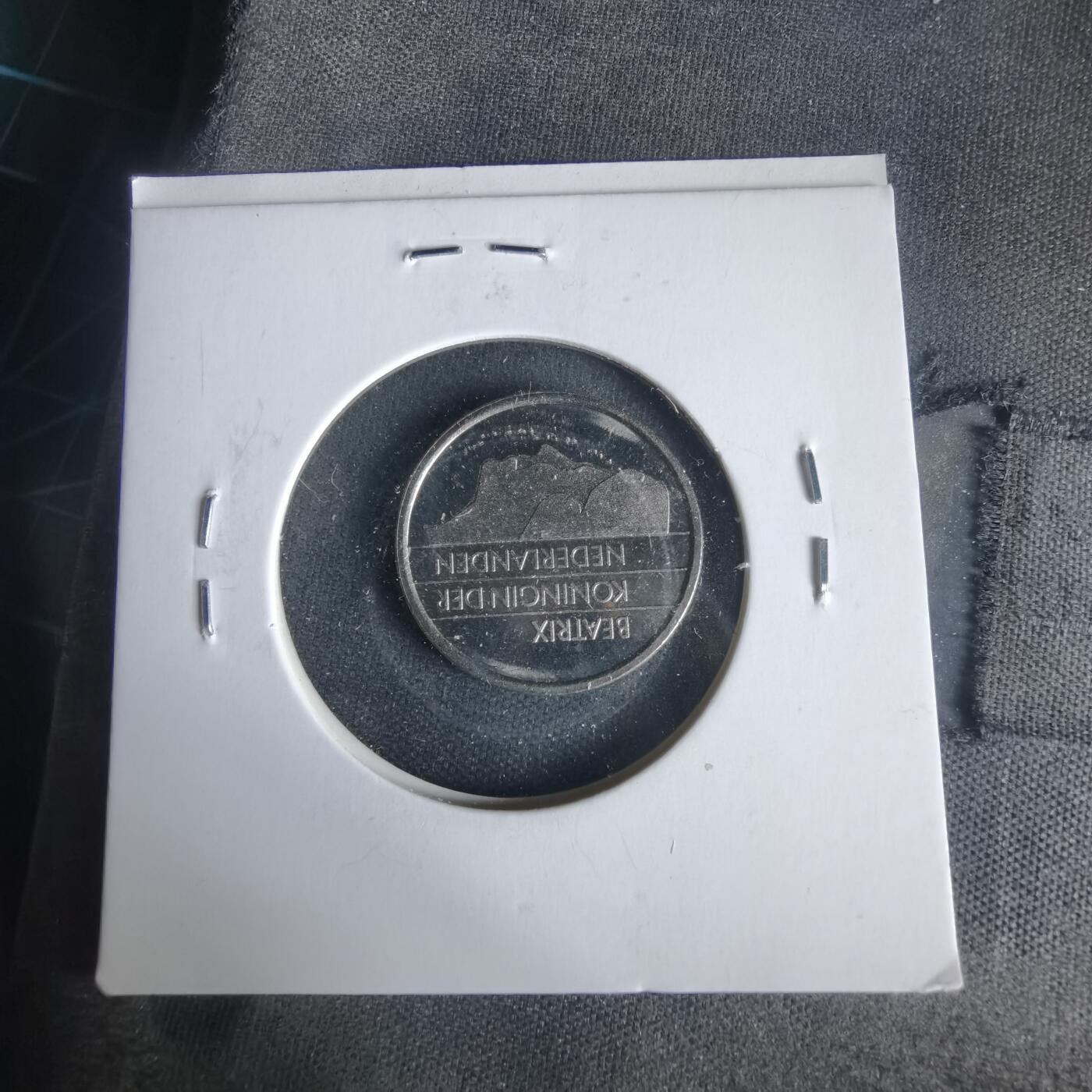 沼泽如烟--第1021场 荷兰1995年25分