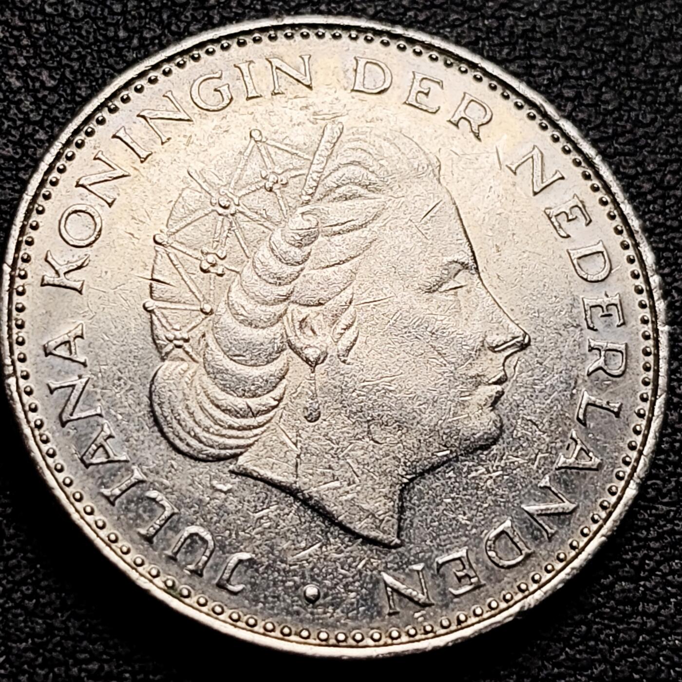 泉币菌-第212场-拍品多 请提前出价（工作最近较忙 发货不及时，望理解） 。