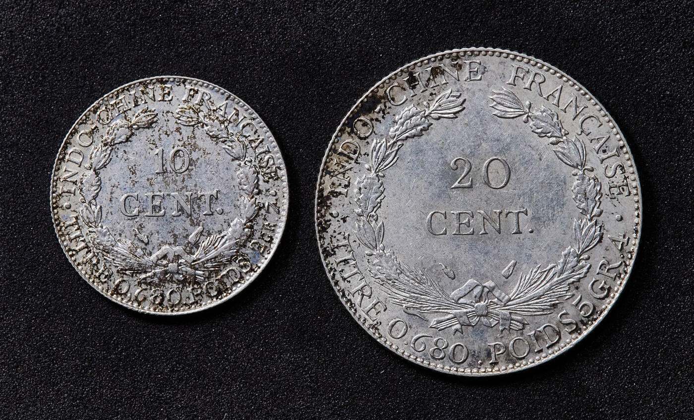 【俄甄集藏】2026年(049)03-18星期三 晚 19:30 全场包邮 法属印度支那1937年坐洋10分、20分银币2枚一组，有清洗痕迹