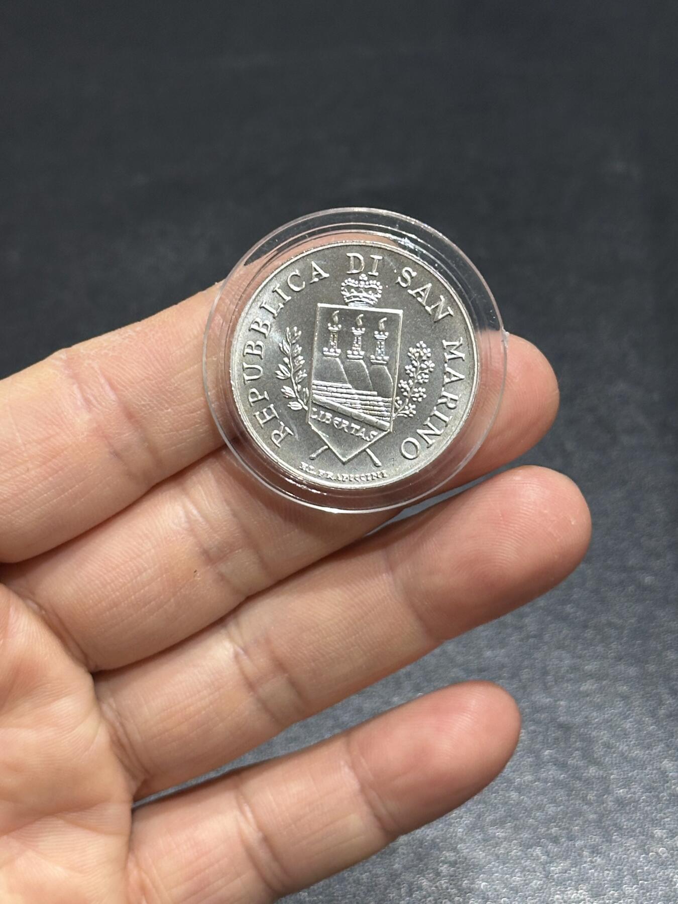 《外钞收藏家》第六百一十八期（精品场）（长期征集拍品、欢迎藏友们联系合作）