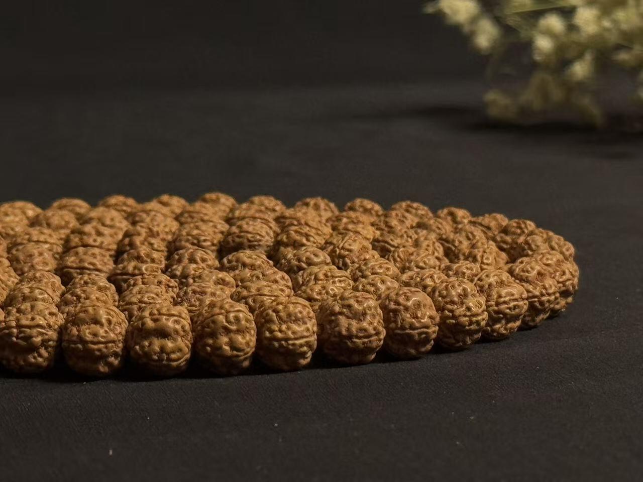 零元拍：金刚菩提老树梅花长串108+，约10/8.5MM