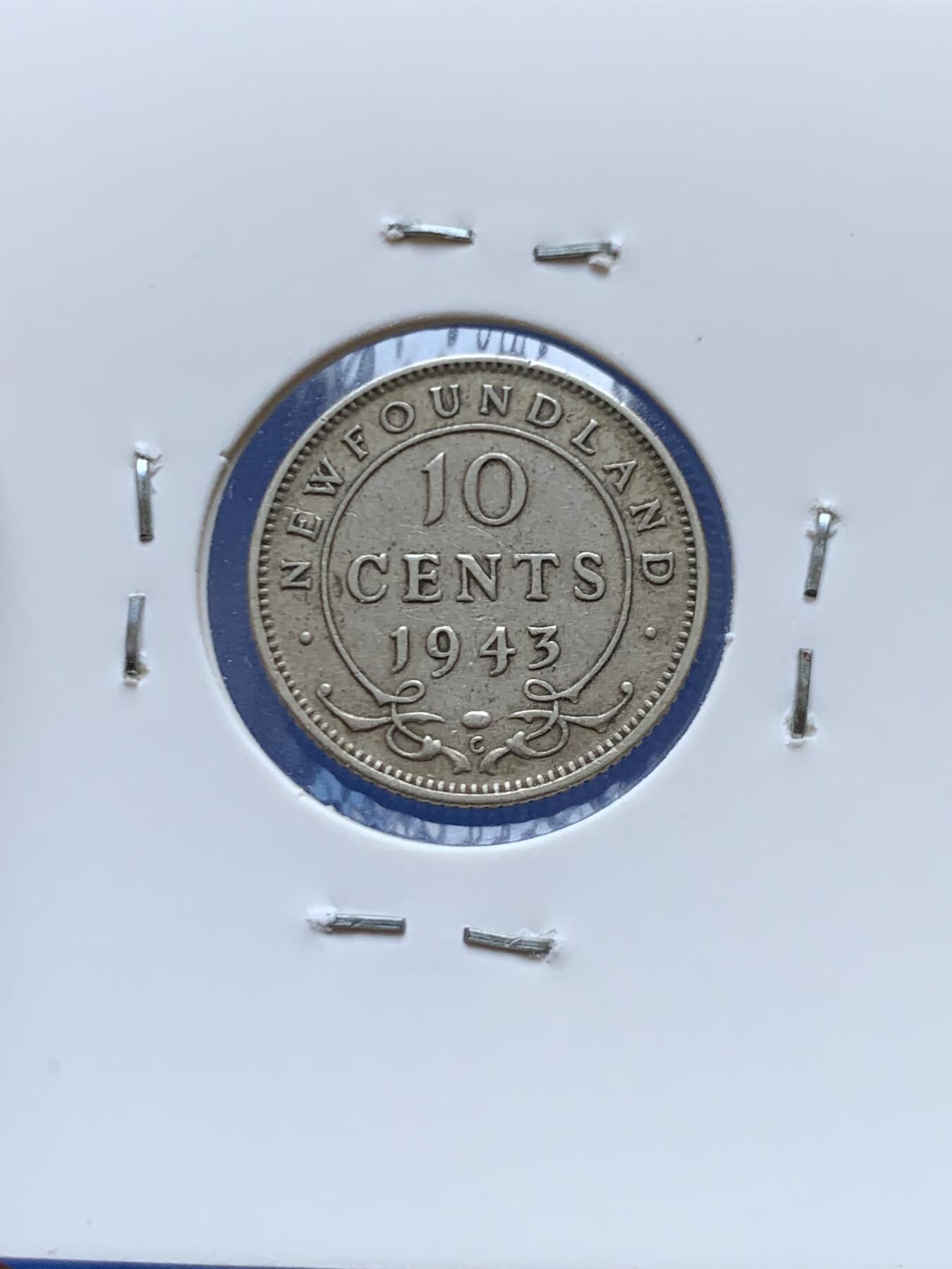 《竞宝斋》第471场 周日，周一，周二 3场连拍 （全场包邮）欢迎送拍 三枚一组 1894年英属印度2安娜、1943年纽芬兰10分、1921年英属东非1先令 银币 细节均不错 传世老包浆 少见品种