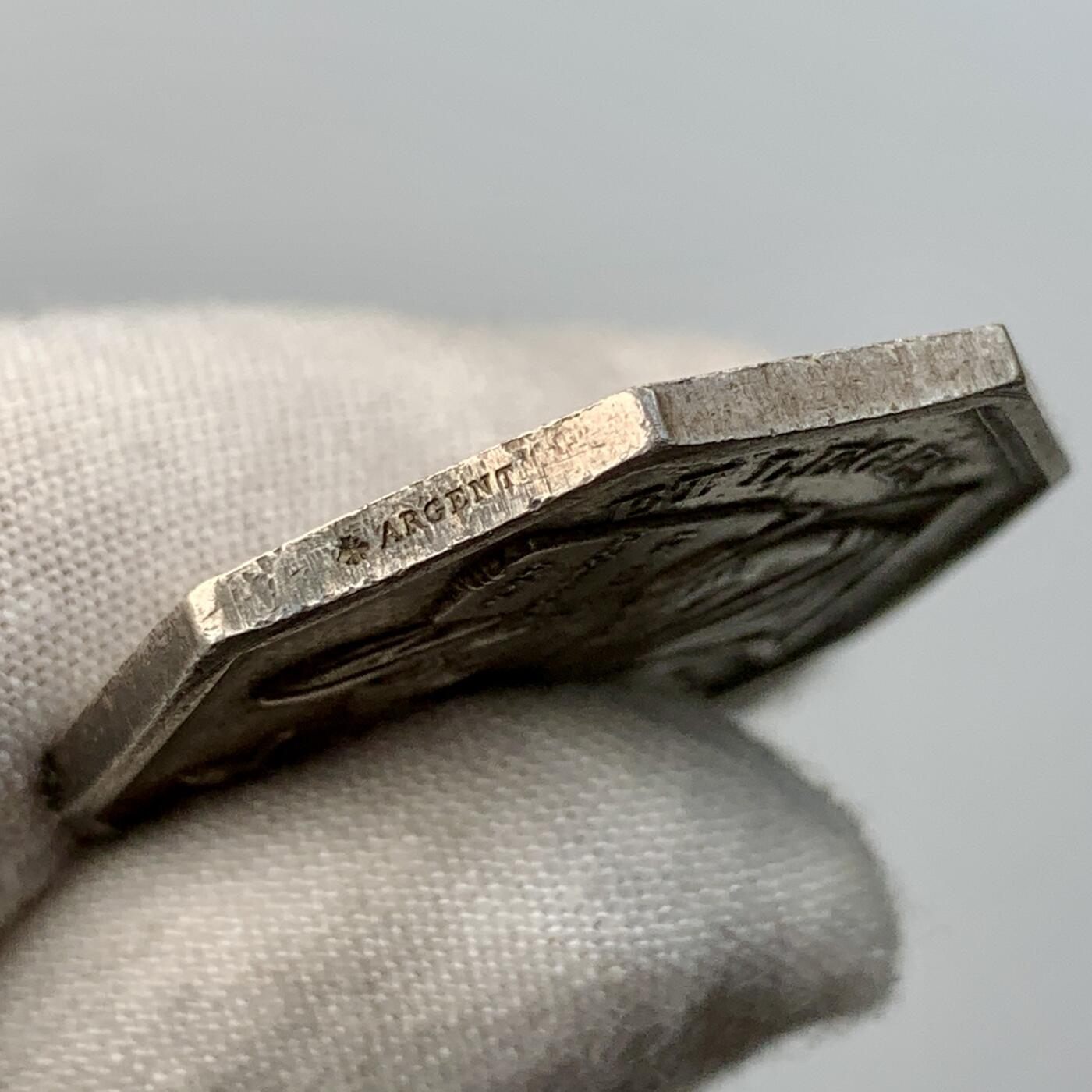 掌中浮雕-藏着的欧洲第055场 法国图尔公证人八角银章，31mm，13.2g