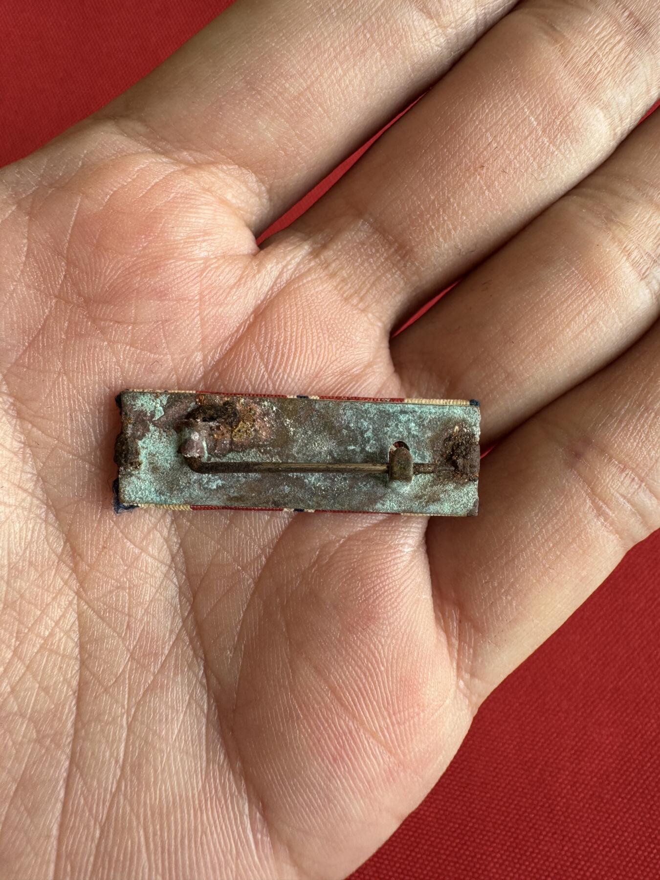 五哥徽章群   18号周三晚上八点4群联拍 略章