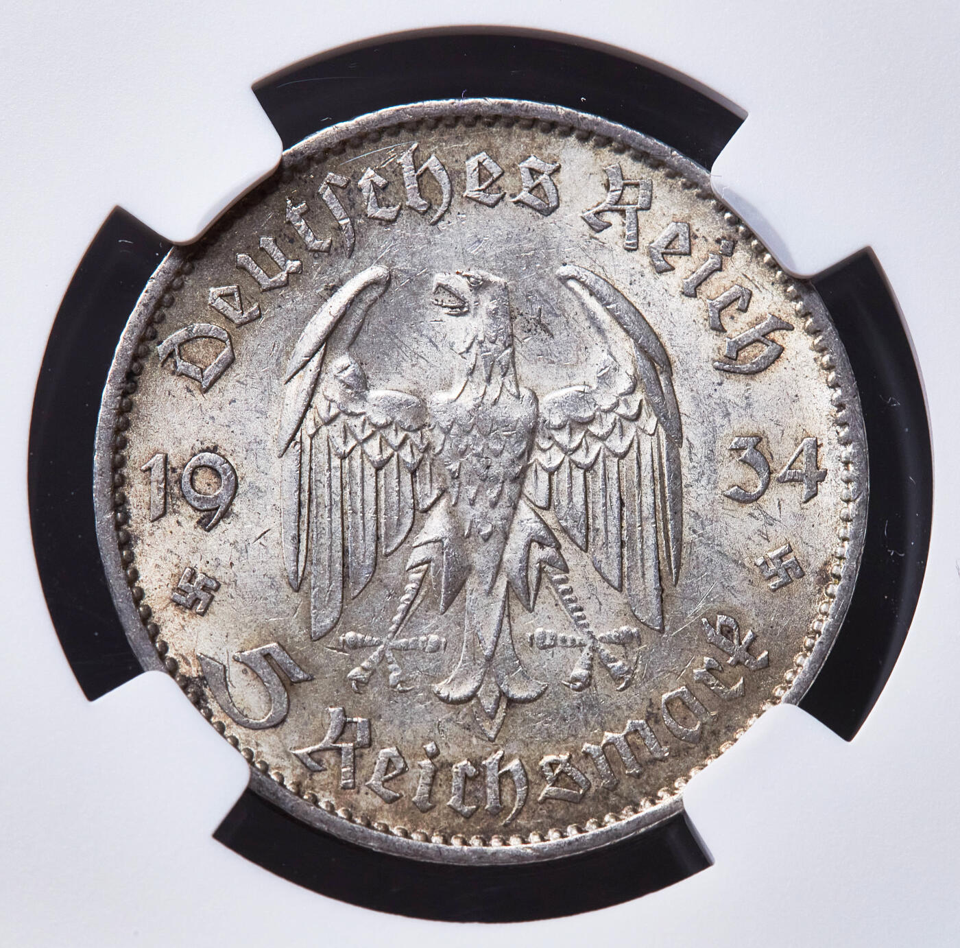 【俄甄集藏】2026年(049)03-18星期三 晚 19:30 全场包邮