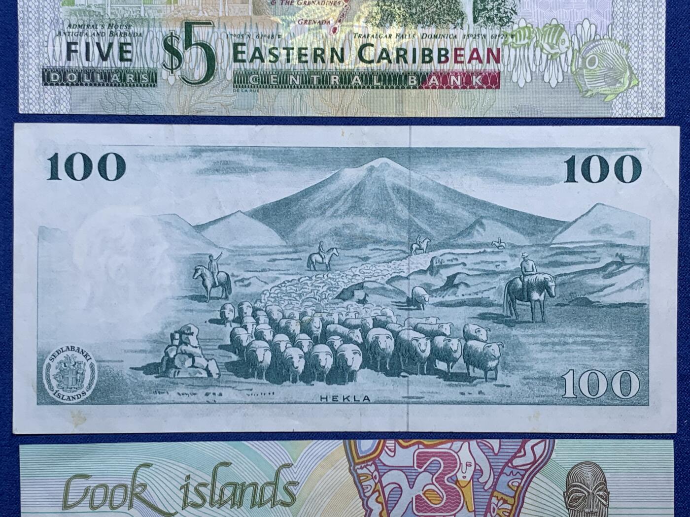 《竞宝斋》第471场 周日，周一，周二 3场连拍 （全场包邮）欢迎送拍 三张一组 英属东加勒比、库克群岛、冰岛纸币