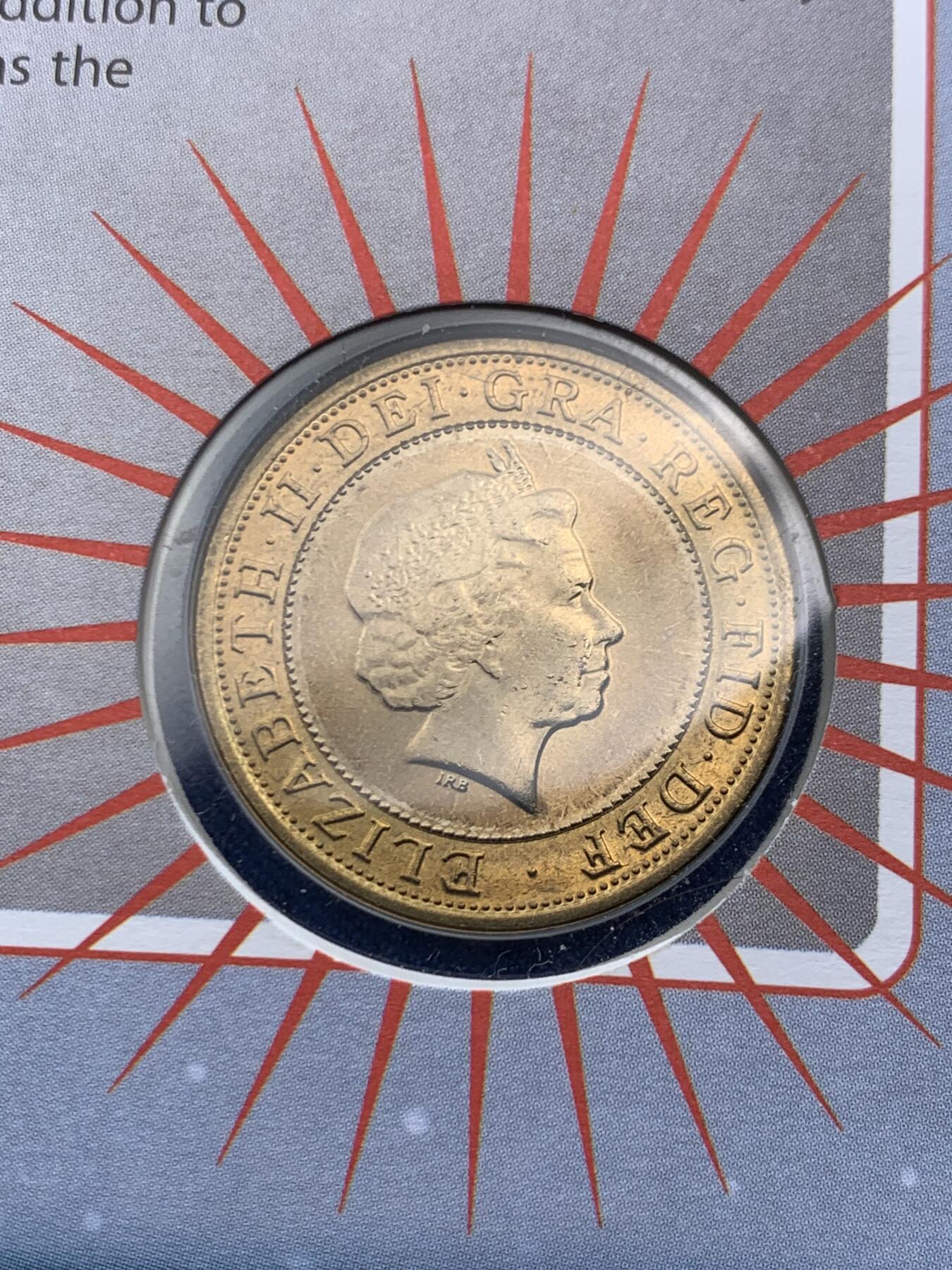 《竞宝斋》第471场 周日，周一，周二 3场连拍 （全场包邮）欢迎送拍 英国2001年无线电百年2英镑双色纪念币，邮币封