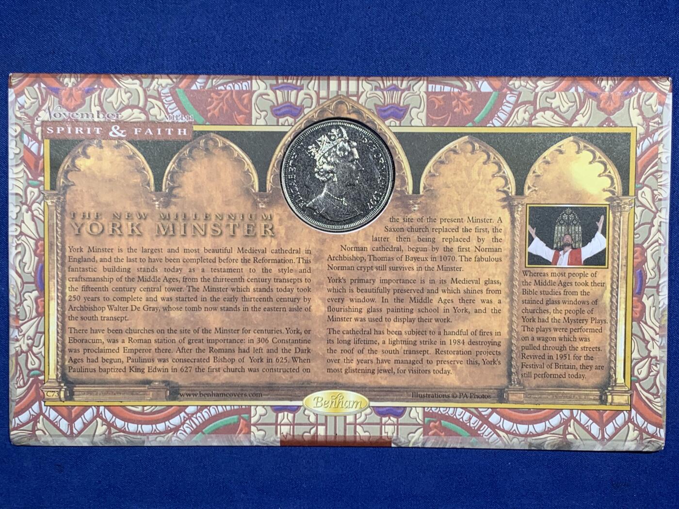 《竞宝斋》第471场 周日，周一，周二 3场连拍 （全场包邮）欢迎送拍 英国马恩岛1997年基督出生2000周年1克朗纪念币，邮币封